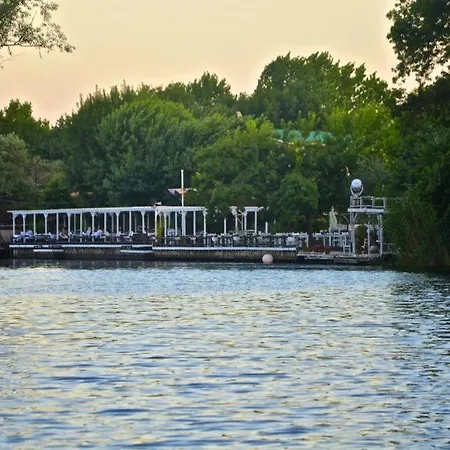 Acquaverde Hotel *
