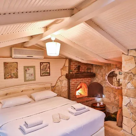 Acquaverde Hotel *